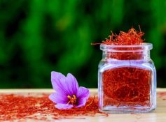 Top saffron Brands You can buy in India